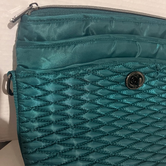 Lug Bag - Elegant Teal Adagio Shoulder Bag - Picture 2 of 9